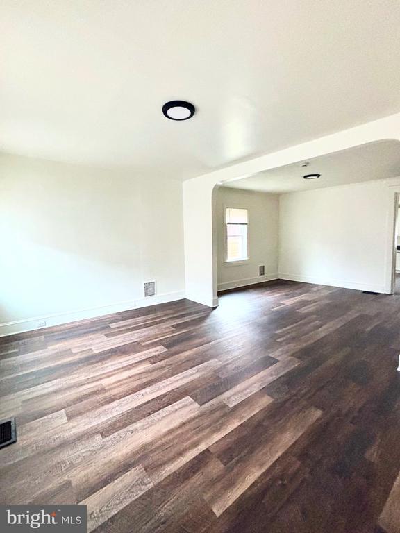 Photo - 28 Caroline St