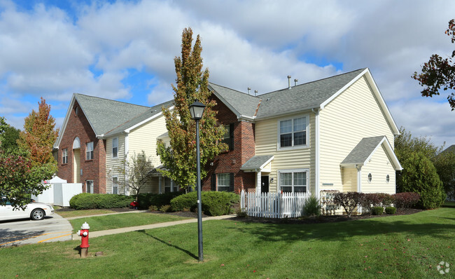 Village Gates of Delaware Apartments For Rent in Delaware, OH | ForRent.com