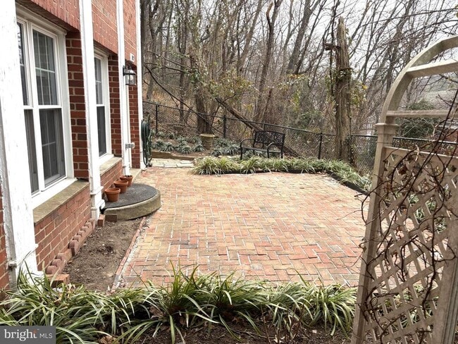 Photo - 3512 Gunston Rd