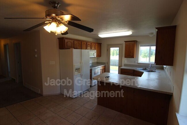 Photo - 4240 Willow Canyon Dr