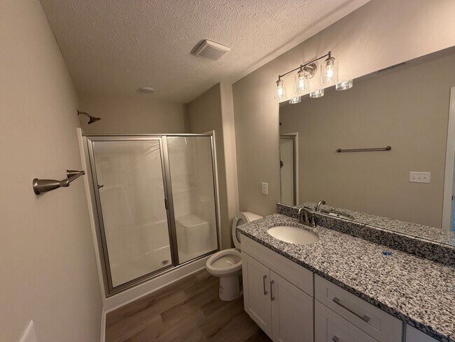 Photo - Newly Built 3 Bed 2.5 Bath Townhome in Tullahoma