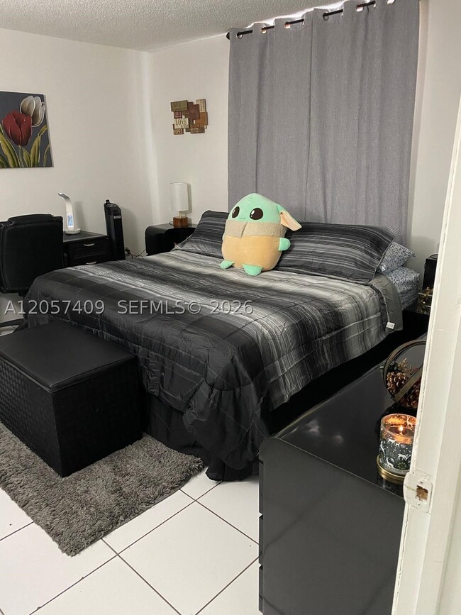 10000 NW 80th Ct Unit 2357