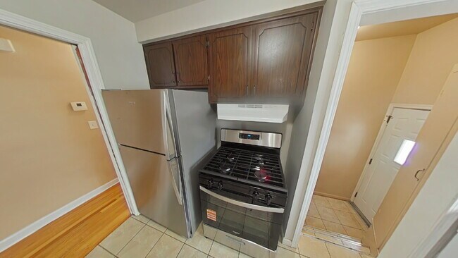 Photo - "3-Bedroom Gem with Spacious Living in Ros...