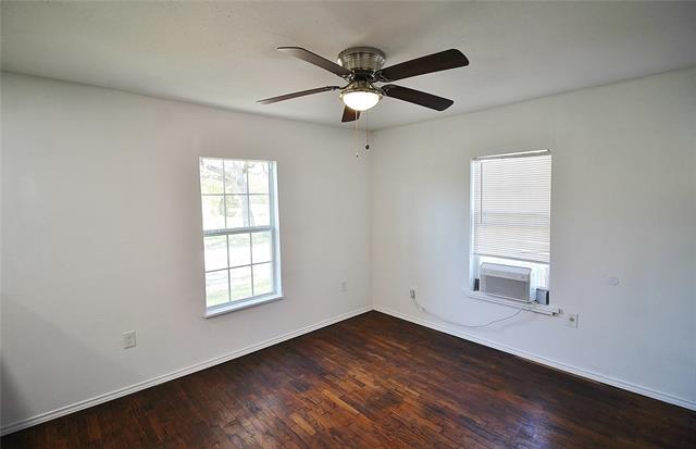 Photo - 709 Rose Hl Rd