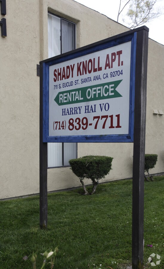 Shady Knoll - Shady Knoll