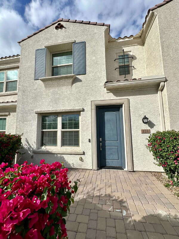 Building Photo - 4077 S Sabrina Dr