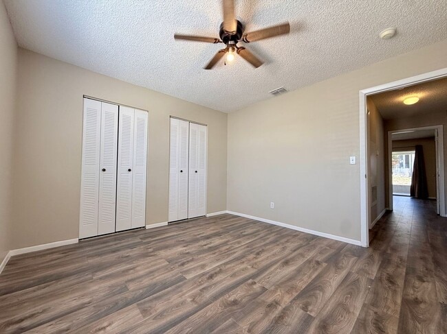 Photo - 350 Winter Ridge Blvd