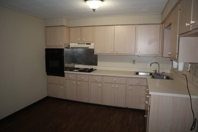 Photo - 523 East St Unidad 523