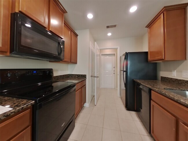 Photo - 821 Painted Bison Dr