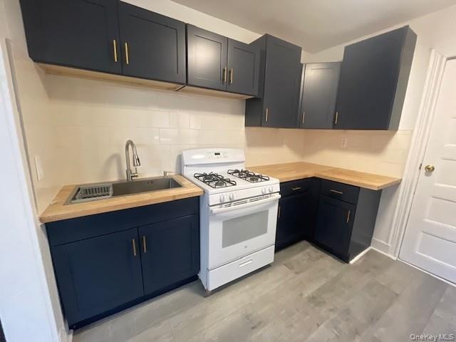 Photo - 257 S 2nd Ave