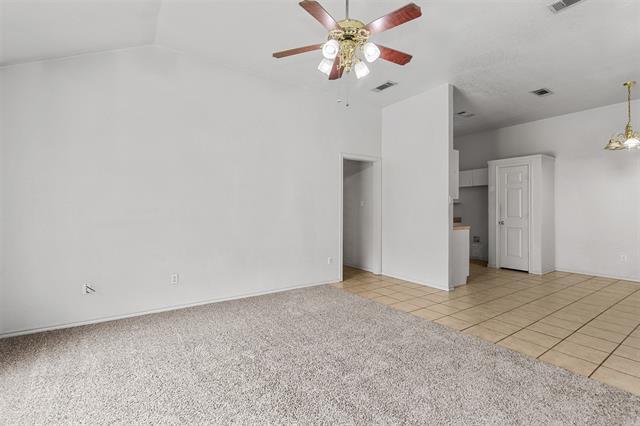Photo - 210 Joshua Blvd
