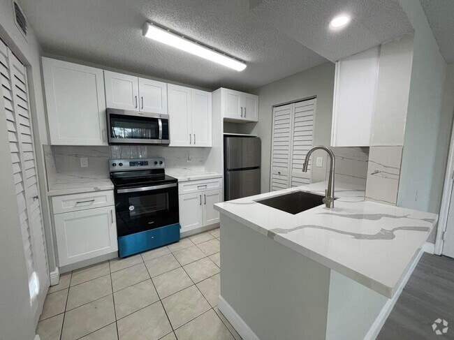 Building Photo - 4055 W McNab Rd Unit 4055 Rental
