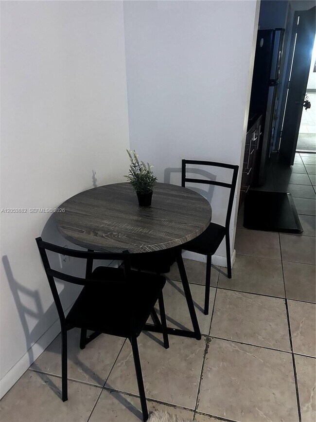 Photo - 1750 N Bayshore Dr Unit # 1707