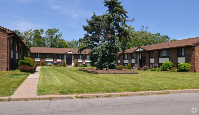 Tudor Heights Apartments - Lockport, NY | ForRent.com