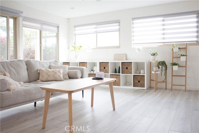 Building Photo - 2052 S June Pl