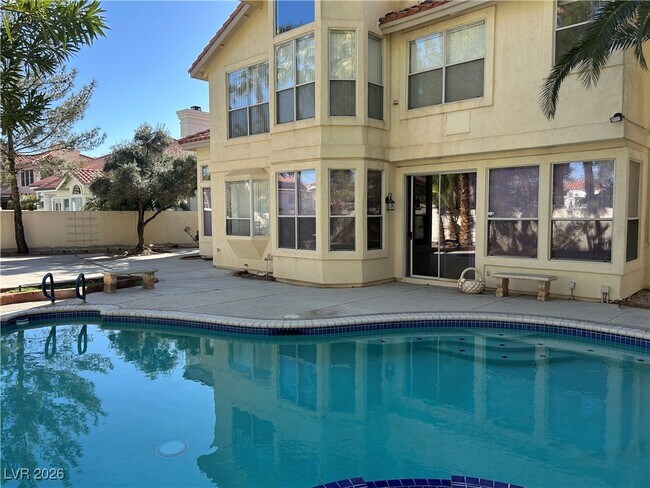 Photo - 2920 Sunstone St