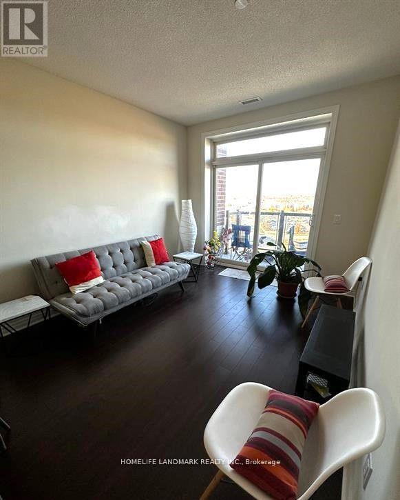 Photo - 39 New Delhi Dr Unité 821