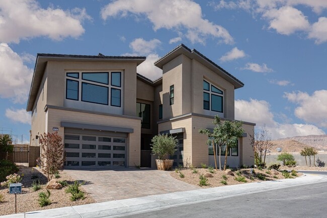 Photo - Stunning modern luxury home located in prestigious guard-gated Summerlin community of Ascension