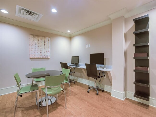 Photo - Arches at Glenridge