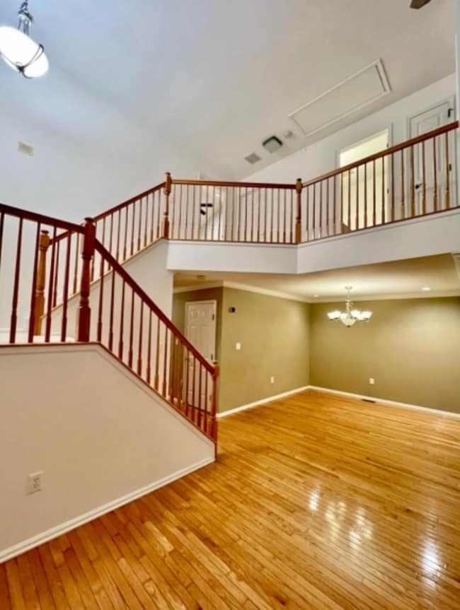 Photo - 22 Constitution Way