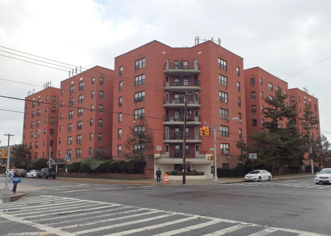 Photo - 6910 Avenue U