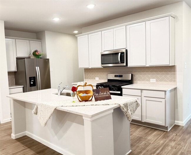 Photo - 12915 Catfish River Ct