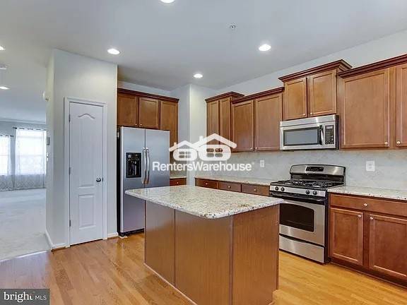 Photo - 7427 Macon Dr