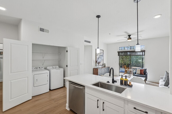 Photo - Instrata Upper Kirby