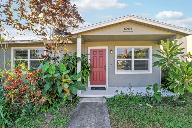 Photo - 6264 Allen St