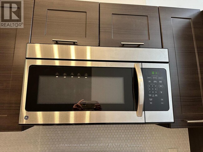 Photo - 169 Fort York Blvd Unit 816