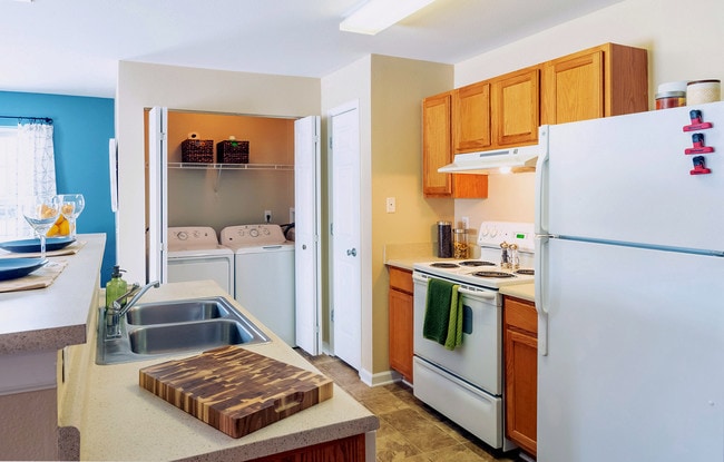 reserve at fox river apartments for rent in yorkville il forrent com