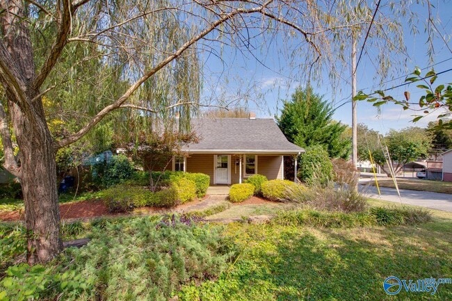 Photo - 1313 Wells Ave SE