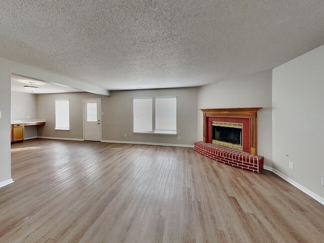 Photo - 9207 Wandflower Dr