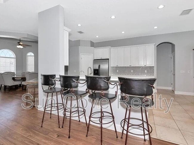 Photo - 6407 213th St E