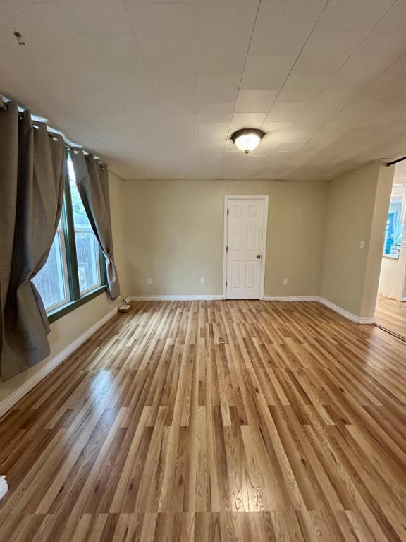 Photo - 625 Rudd Ave