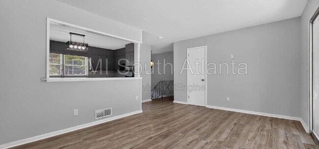Photo - 206 Evenview Cir