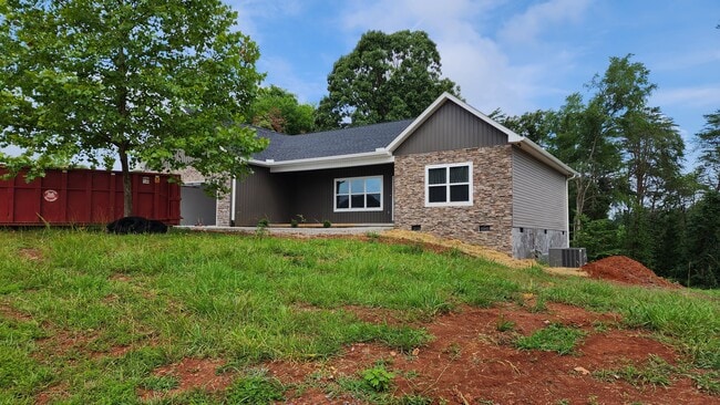 Photo - 829 River Cliff Dr