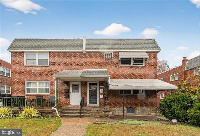 Building Photo - 825 Solly Ave Unit 1ST FLR.