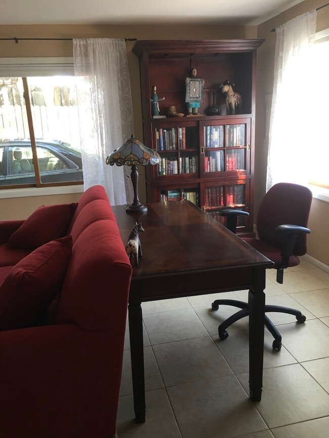 Photo - 2308 Cedros Cir