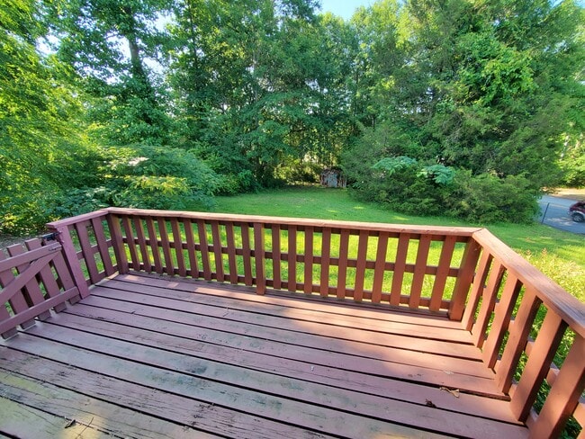 Photo - 119 Karen drive