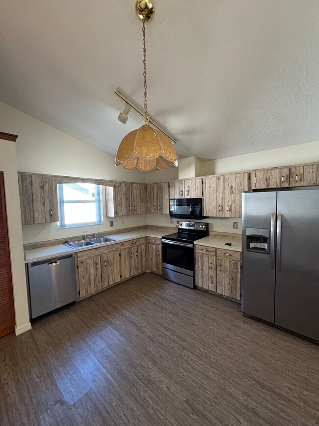 Photo - 3554 Irish Ln