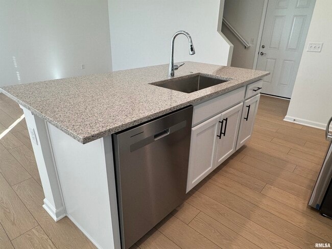 Photo - 5894 Butterfield Ct