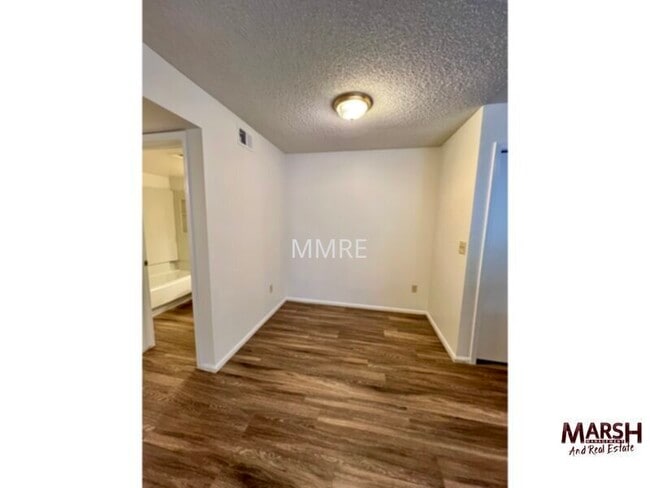 Photo - Cozy 2 bedroom condo with community pool in Mesa!