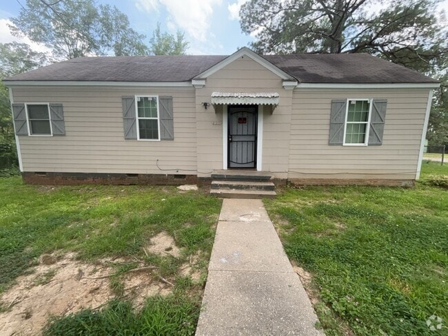 Building Photo - 131 Grandview Cir Rental