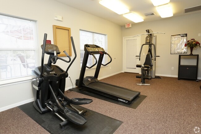 Photo - Woodwind Villa Apartments