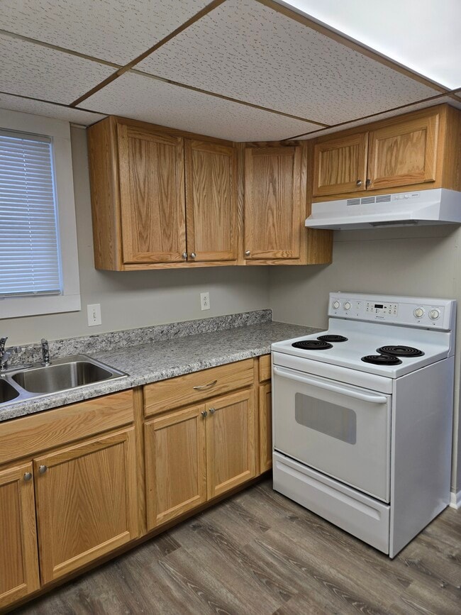 Photo - 18685 W Spring Lake Rd