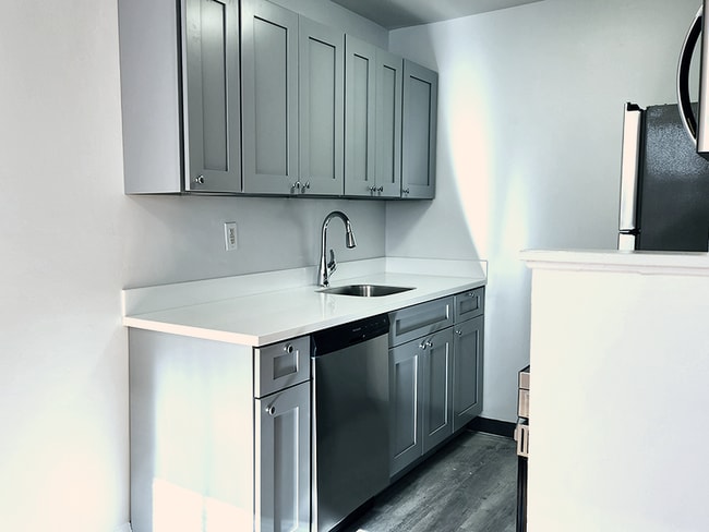 Photo - Briarwood Commons