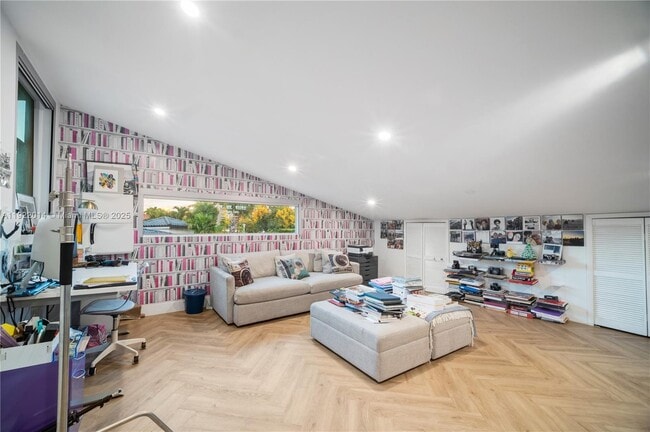 Photo - 280 SW 20th Rd Unidad 1