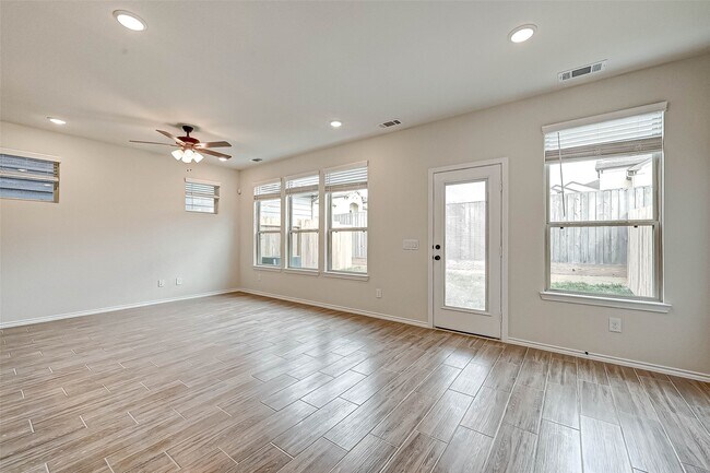 Photo - 10311 Harmon Smith Dr.