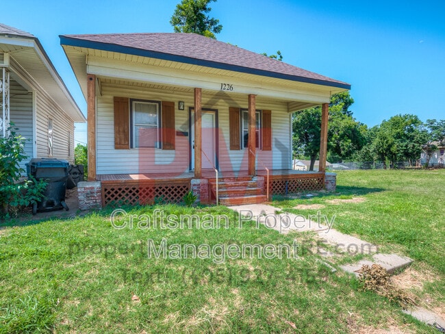 Photo - 1226 NW 8th St
